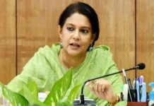 সিলেটে পাথর লুট: প্রশাসনের নিষ্ক্রিয়তার অভিযোগ