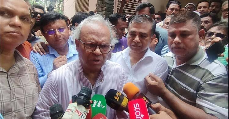 ‘ষড়যন্ত্রকারীরা পরাজিত হবে, গণতন্ত্র ফিরবে’: ব্রাহ্মণবাড়িয়ায় রিজভী