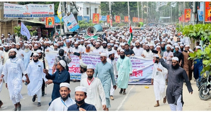 মোকতাদির চৌধুরীর ফাঁসির দাবিতে ব্রাহ্মণবাড়িয়ায় হেফাজতের বিক্ষোভ
