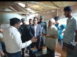 তেলাপোকাযুক্ত পেটিস বিক্রির দায়ে শাহী বেকারিকে ১ লক্ষ টাকা জরিমানা